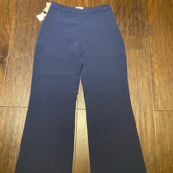 Aritzia Wilfred Kick Flare Pant - Picture 2 of 4